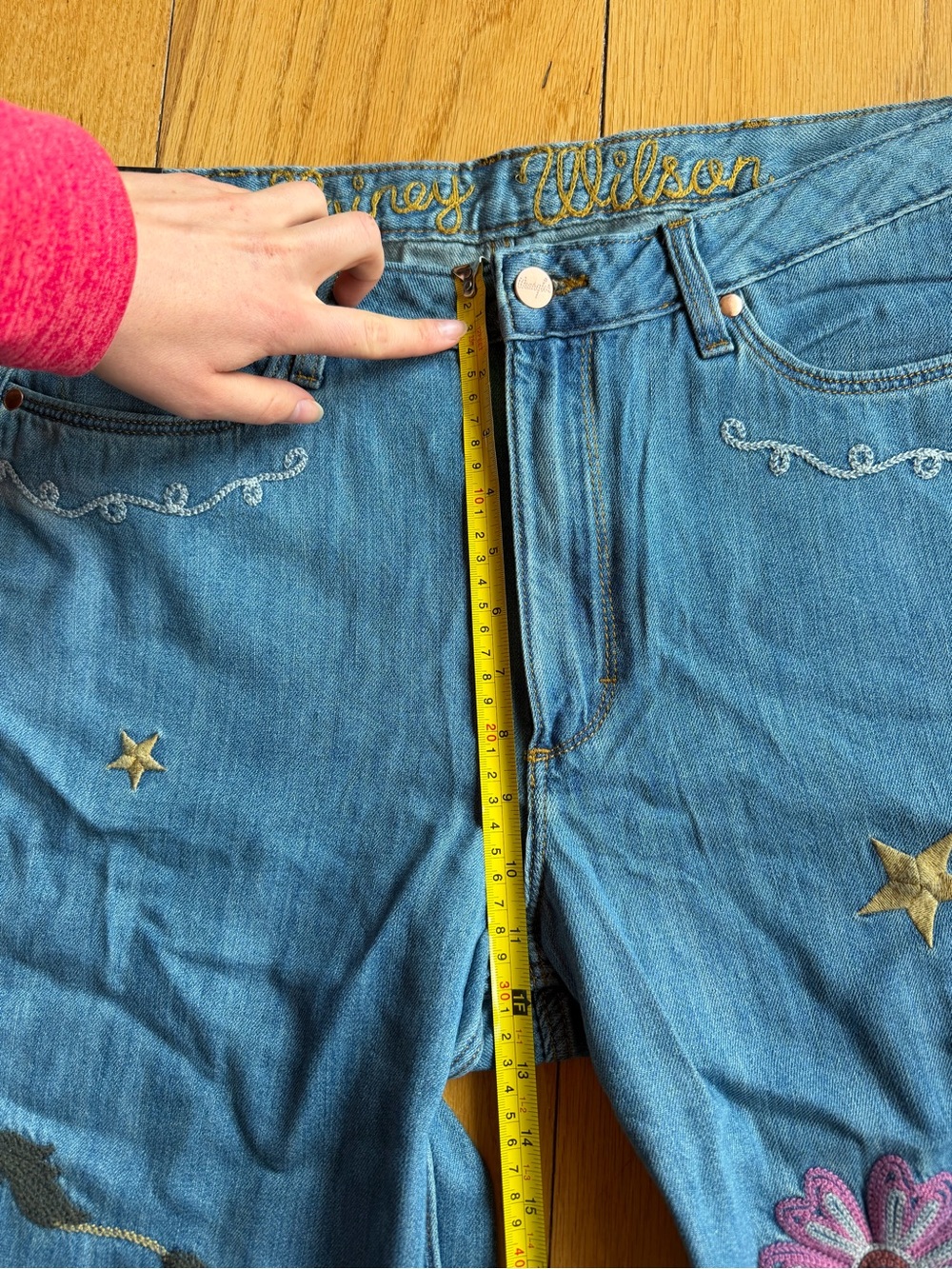 NWT Wrangler Womens X Lainey Wilson Cheeky Wide Leg Jean W33 - Picture 7 of 15